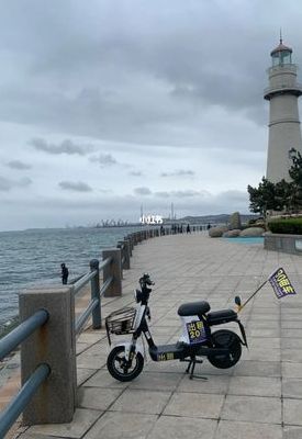 海边小城威海卫(威海开车方便还是骑电瓶车方便？)