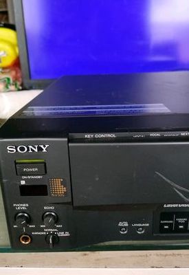 索尼影碟机(索尼CD机中哪一个音质好些最好是排行出来？)
