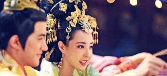 皇后有资格杀嫔妃吗(古代皇后要殉葬吗？)