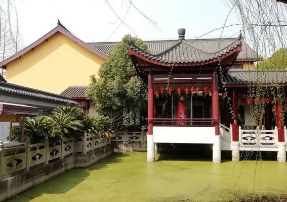 映雪书院(古镇泗泾有什么景区？)