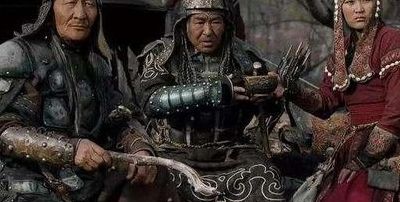 达鲁花赤(成吉思汗时期达鲁花赤属何官职，相当于现代什么职务？)