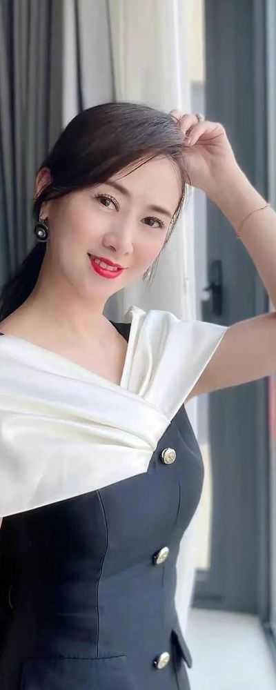 翁虹整容(翁虹整过鼻子吗？)