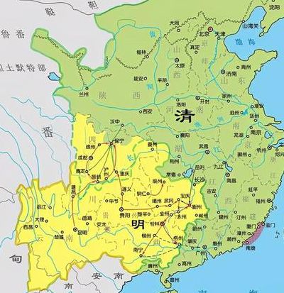 三藩市时间(康熙是几岁平的三藩？)