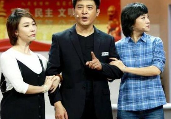 孙涛老婆图片(喜剧演员孙涛的妻子李莉是哪里人？)