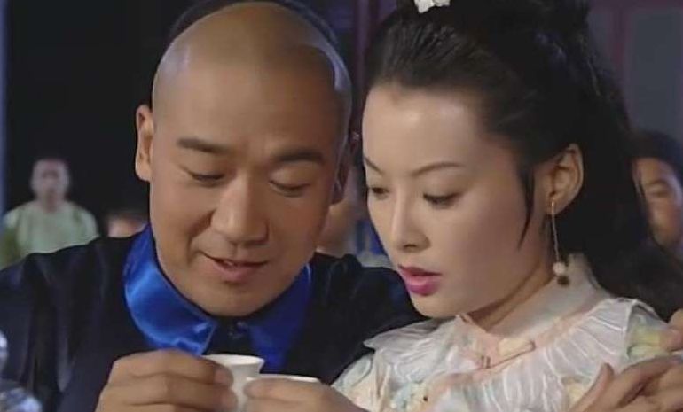 历史纪晓岚老婆是不是杜小月(纪晓岚和杜小月成夫妻了没有？)