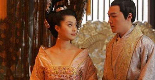 李隆基和太平公主(历史上李隆基和太平公主之间有没有爱情？)