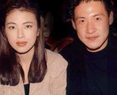 张学友老婆是谁(张学友有几个媳妇啊？)