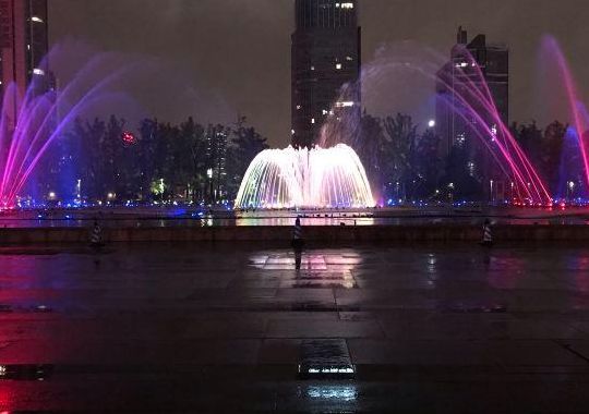 重庆两江幸福广场(重庆幸福广场音乐喷泉开放时间？)