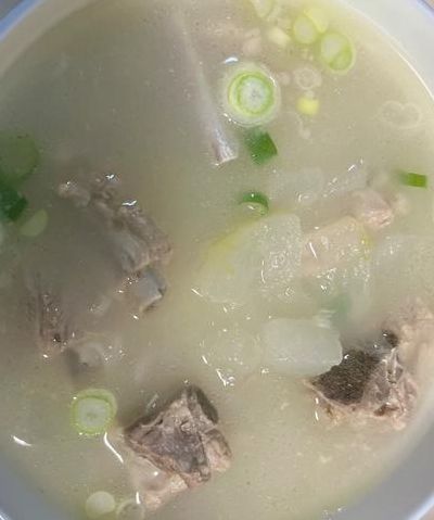 冬瓜排骨(冬瓜排骨正宗的做法？)