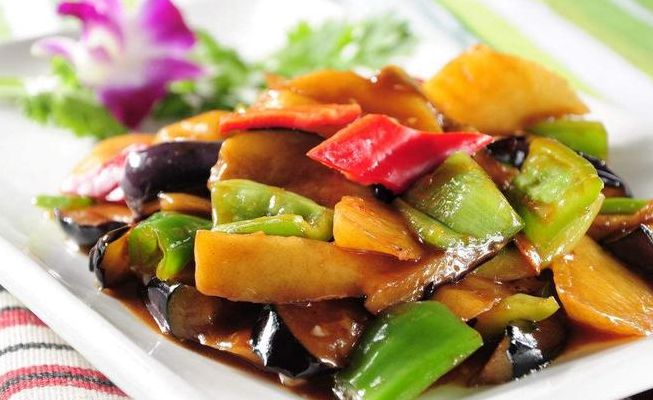 炒地三鲜(地三鲜炒肉丝做法？)
