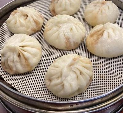小笼包子（小笼包子馅儿怎么调好吃）