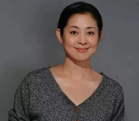 倪萍今年多大(倪萍演山菊花时多少岁？)