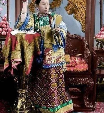 慈禧身世之谜(张兰是慈禧的后代吗？)