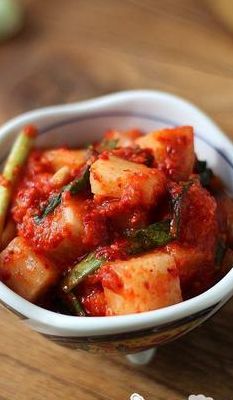 韩国萝卜泡菜的做法（韩国萝卜泡菜的做法视频）