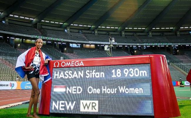 女子10000米世界纪录(女子10000米世界纪录是多少？)