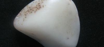 新疆羊脂玉（新疆羊脂玉价格）