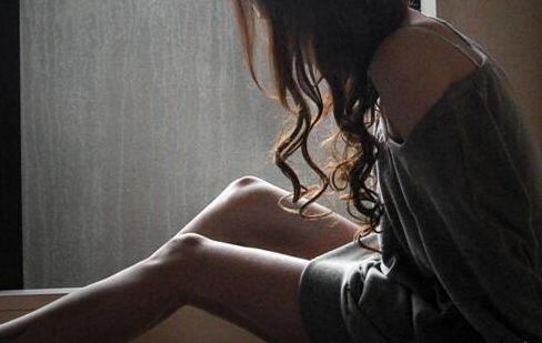 女人自卫慰做法图片(慰的读音是什么？)