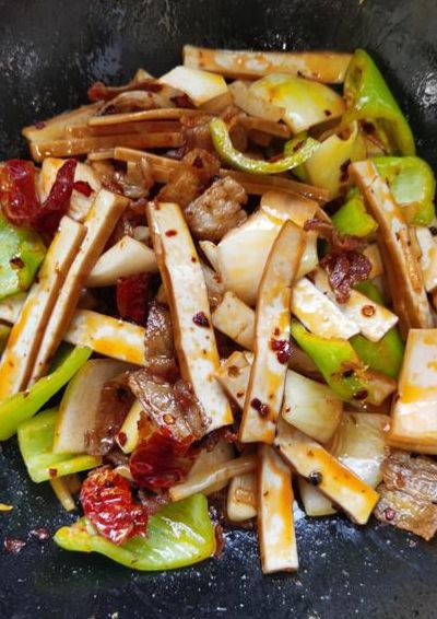 香干炒肉的做法(香干炒肉怎么做香干才入味？)
