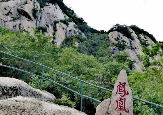 丹东旅游景点哪里好玩(丹东旅游什么景点最好？)