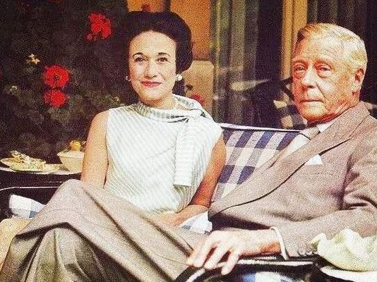 温莎公爵（温莎公爵为什么放弃王位）