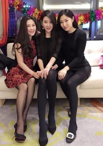 收获姐妹花（见证姐妹收获爱情的说说）