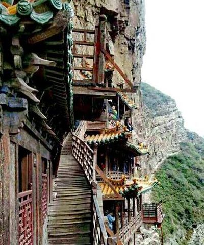 悬空寺在哪里（浙江悬空寺在哪里）