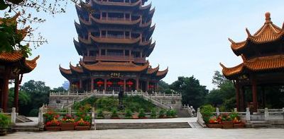 江南三大名楼是（江南三大名楼是指哪三个）