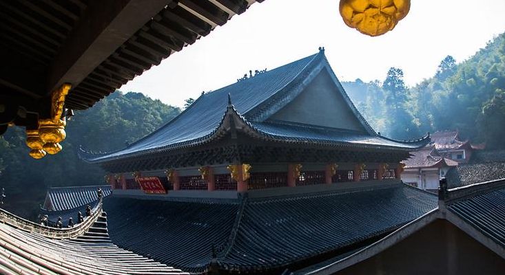 最早的佛寺（最早的佛寺院）