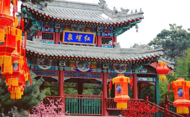 春节去哪里玩（春节去哪里玩比较好国内）