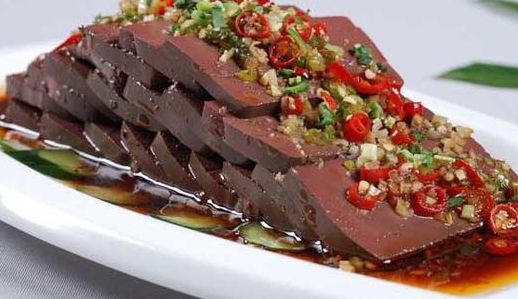 猪血和鸭血的区别（猪血与鸭血哪个好）