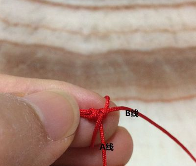 红绳手链编法（蛇结红绳手链编法）