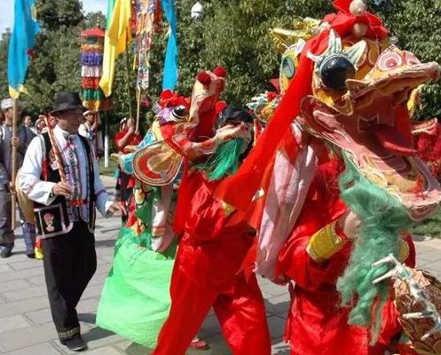 纳西族的风俗习惯（纳西族风俗有哪些）