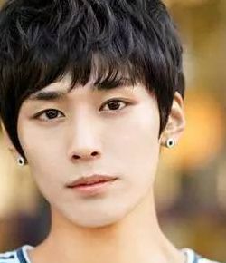 男生方脸发型（男生方脸发型2023最新图片）