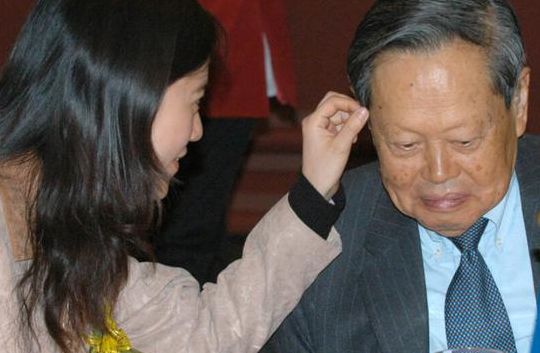 杨振宁儿子（杨振宁儿子说翁帆什么了）