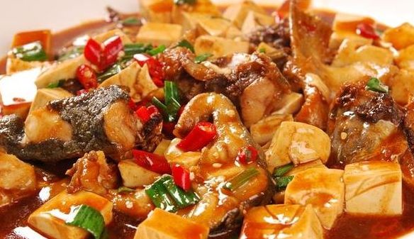 鲶鱼炖豆腐（鲶鱼炖豆腐的营养价值）