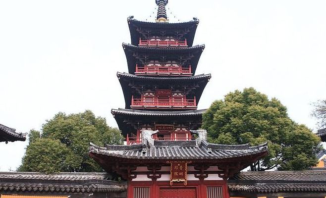 寒山寺简介（寒山寺简介和历史背景）