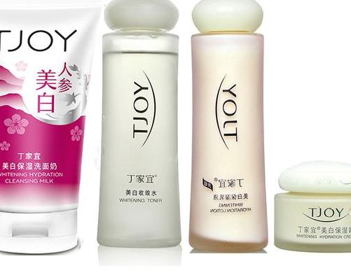 丁家宜化妆品怎么样（丁家宜化妆品怎么样好用吗）