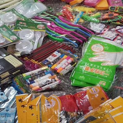 适合摆地摊的小商品（适合摆地摊的小商品有哪些）