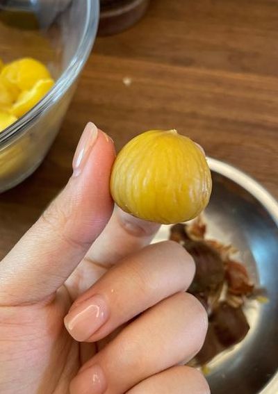 栗子怎么剥皮（栗子怎么剥皮最简单 生）