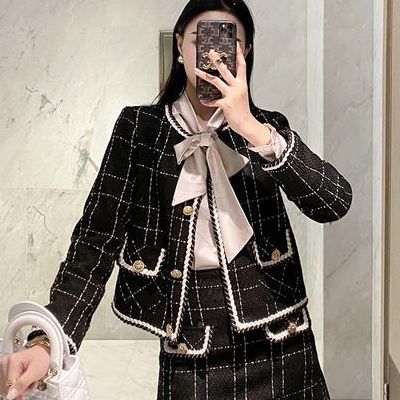 小香风是什么意思（小香风上衣搭配图片）