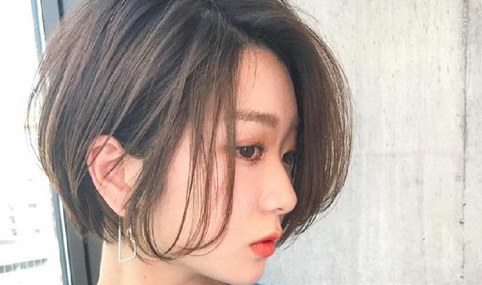 头发多适合什么发型（脸小头发多适合什么发型）