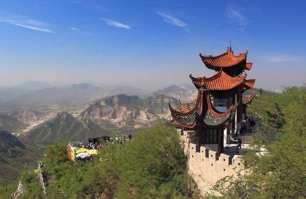 石家庄附近的旅游景点（石家庄附近的旅游景点一日游）