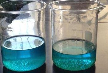 硫酸铜溶液（硫酸铜溶液呈酸性吗）