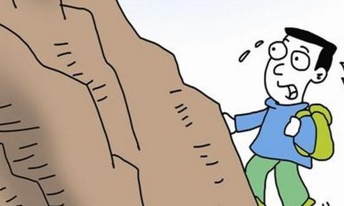 梦见自己往上爬成功了（梦到向上爬终于爬上去了）