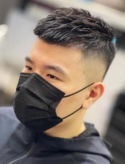 男生胖脸适合的发型图片（男生胖脸适合什么样的短发）