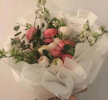 适合18岁发的朋友圈（适合18岁发的朋友圈图片）