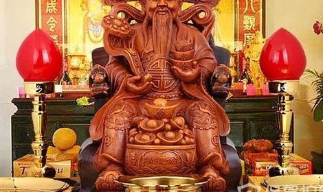 请财神爷放哪个方向好（想请个财神爷放家里什么位置合适）