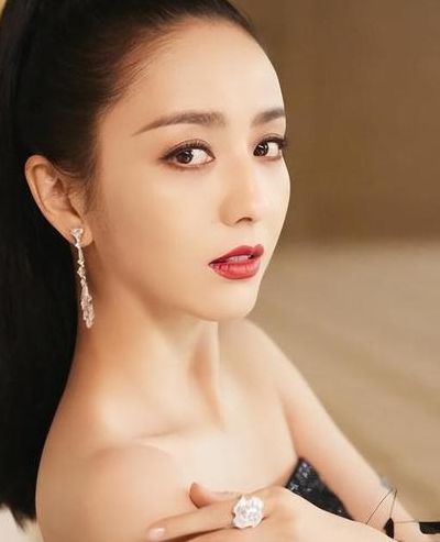 关于佟丽娅什么时候离的婚的信息