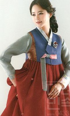 韩国原始服装（韩国民族服饰原始）