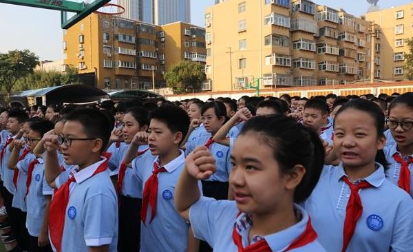 济南市育英中学（济南市育英中学在哪个区）